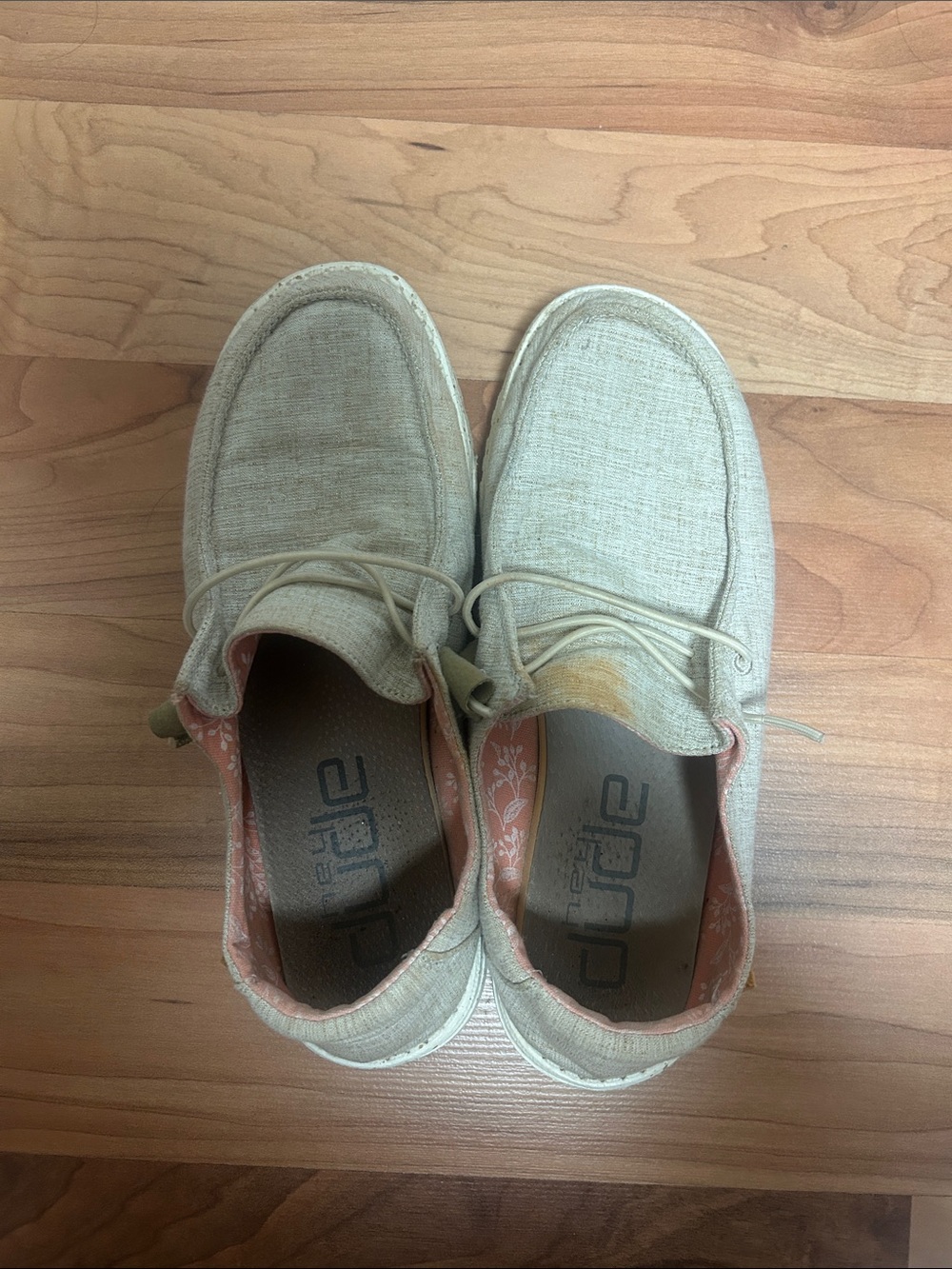 Hey Dude Women’s Beige Lightweight Casual Shoes